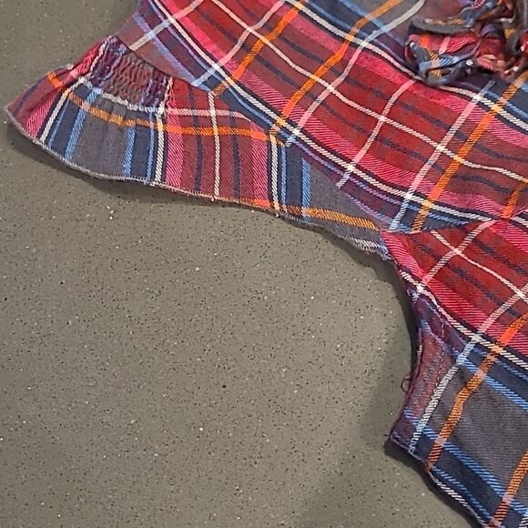 Red Camel Plaid Tank Blouse - Picture 13 of 13